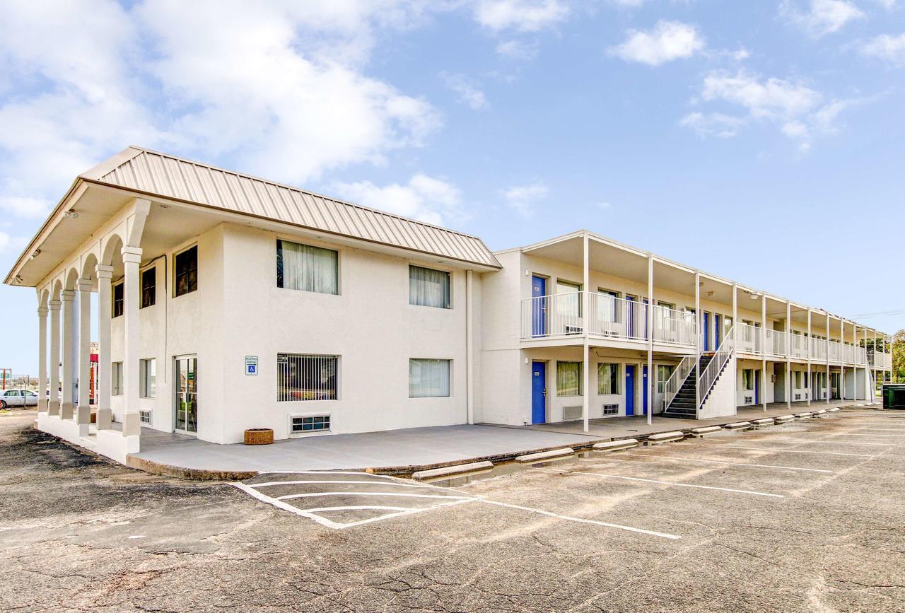 Motel 6 Waco - Lacy Lakeview Bellmead Exterior foto